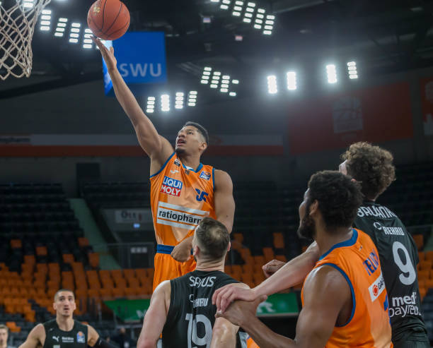 在后续比赛 在后续比赛