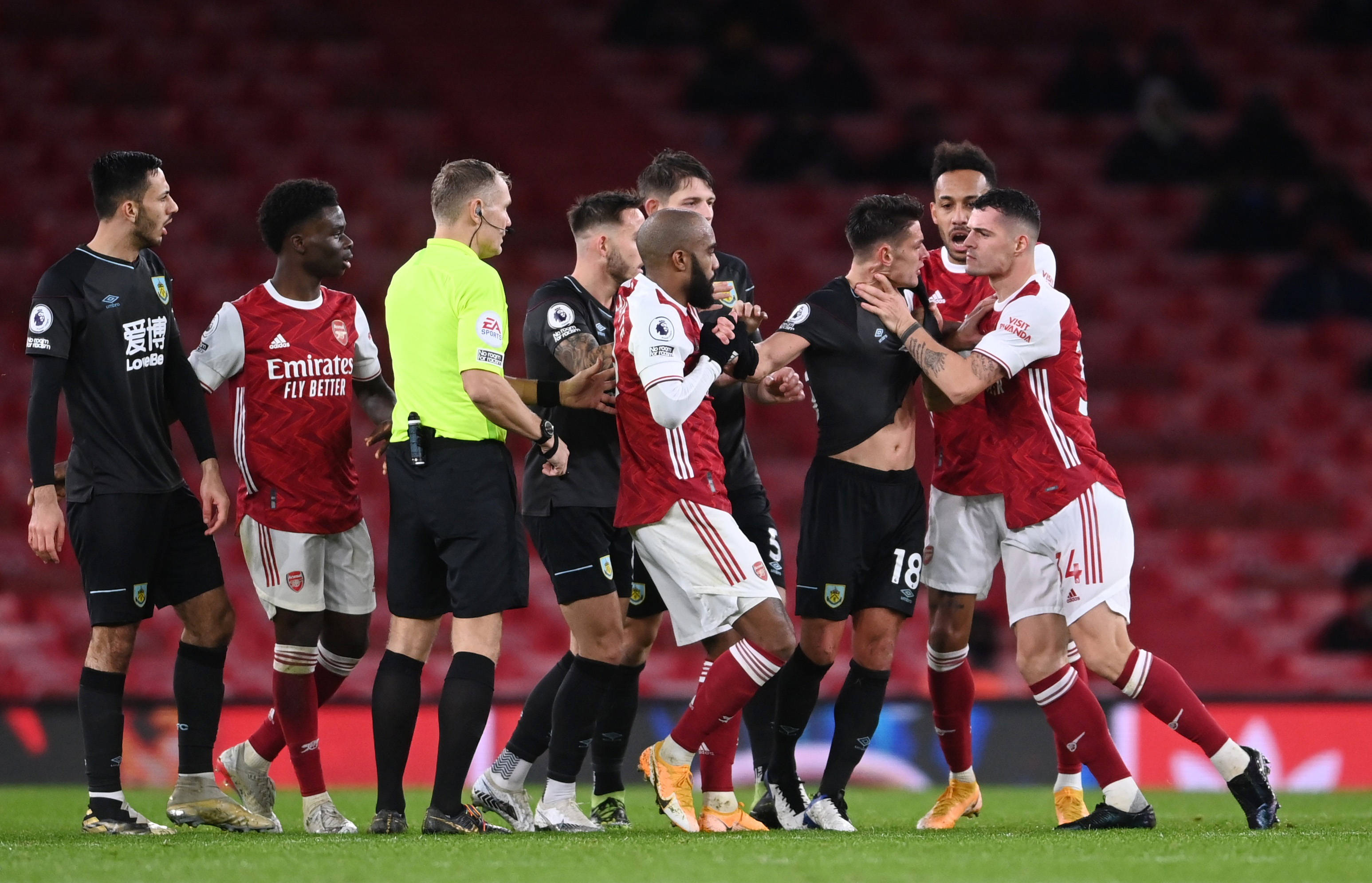 渐趋于采用 渐趋于采用