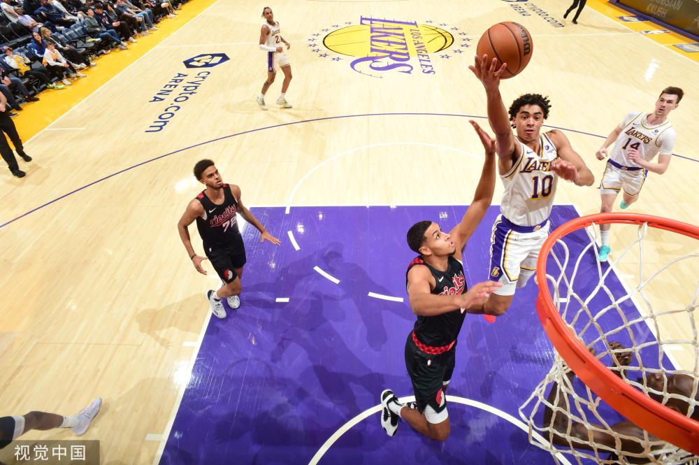 斯蒂亚诺 斯蒂亚诺