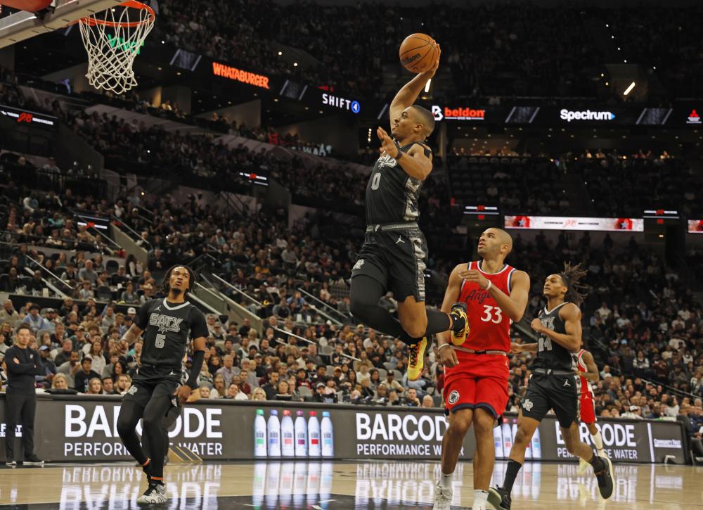 马的较量中 马的较量中