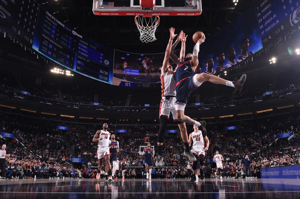 郭士强面临 郭士强面临