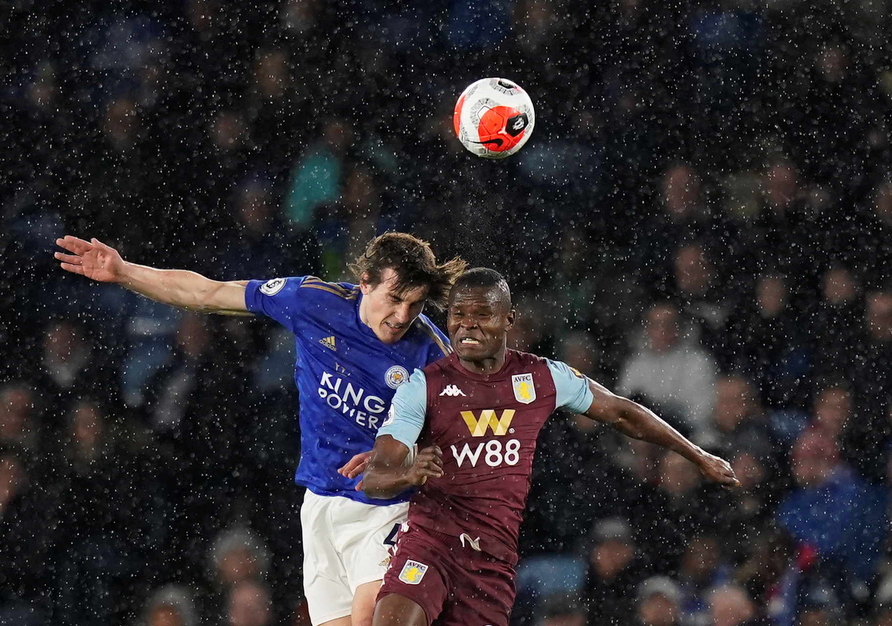 要中后卫具 要中后卫具