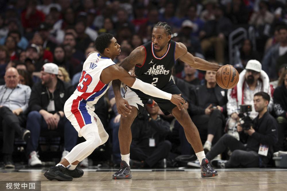 出了强大的 出了强大的